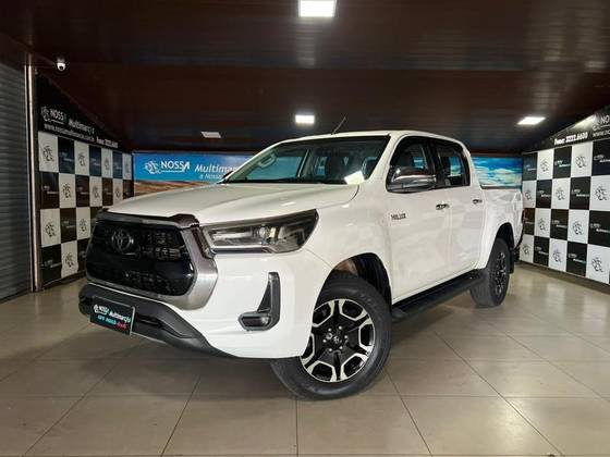 TOYOTA HILUX 2.8 SRV 4X4 CD 16V DIESEL 4P AUTOMÁTICO